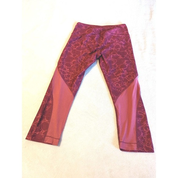 Under Armour Womens Heatgear Compression Capri Print Leggings Activewear Medium - Picture 2 of 6